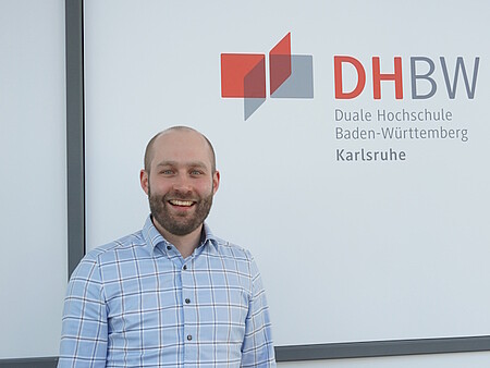 Professor für Digital Business Management