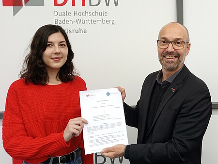 Erfolgreicher Weg von einem Auslandssemester zu einem Dualen Wirtschaftsstudium in Deutschland