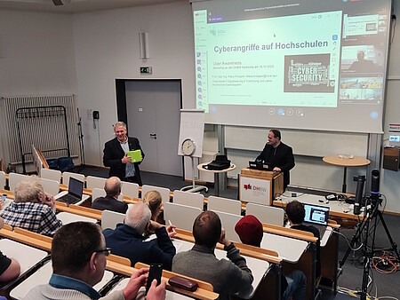 Cyberangriffe Erfahrungsaustauch an der DHBW Karlsruhe