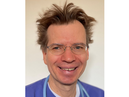 Prof. Dr. med. Rainer Spiegel unterrichtet seit dem 1. November 2024 im Studiengang Physician Assistant an der DHBW Karlsruhe