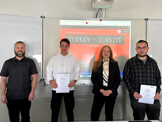 Multimedia Lernzentrum, Interkulturelle Kommunikation