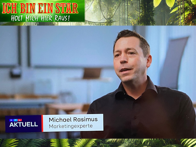 Experte erklärt den Erfolg des Reality-Fernsehformats Dschungelcamp im Interview