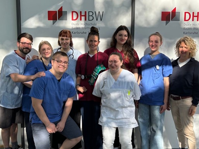 Studierende der DHBW Karlsruhe erstellen Kurzvideo anlässlich des Tages der Pflege