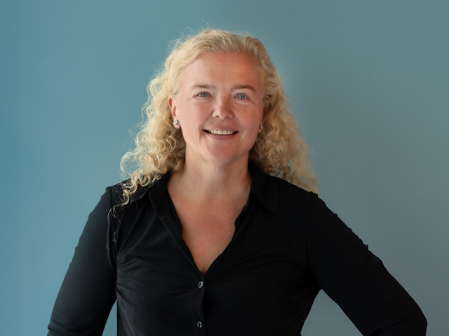 Seit dem 1. April 2025 ist Dr. Sabrina Tamm Professorin im Studiengang Betriebswirtschaftslehre – mit dem Schwerpunkt Industrie und Digital Business Management.