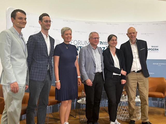 Prof. Dr. Katja Wengler, Leiterin des Masterstudiengangs Wirtschaftsinformatik an der DHBW, als Expertin beim Forum Anthropozän